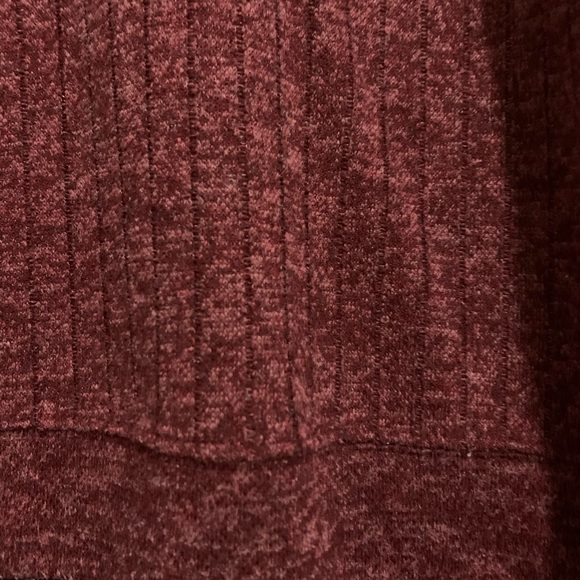 Forever 21 sweater - Picture 5 of 6